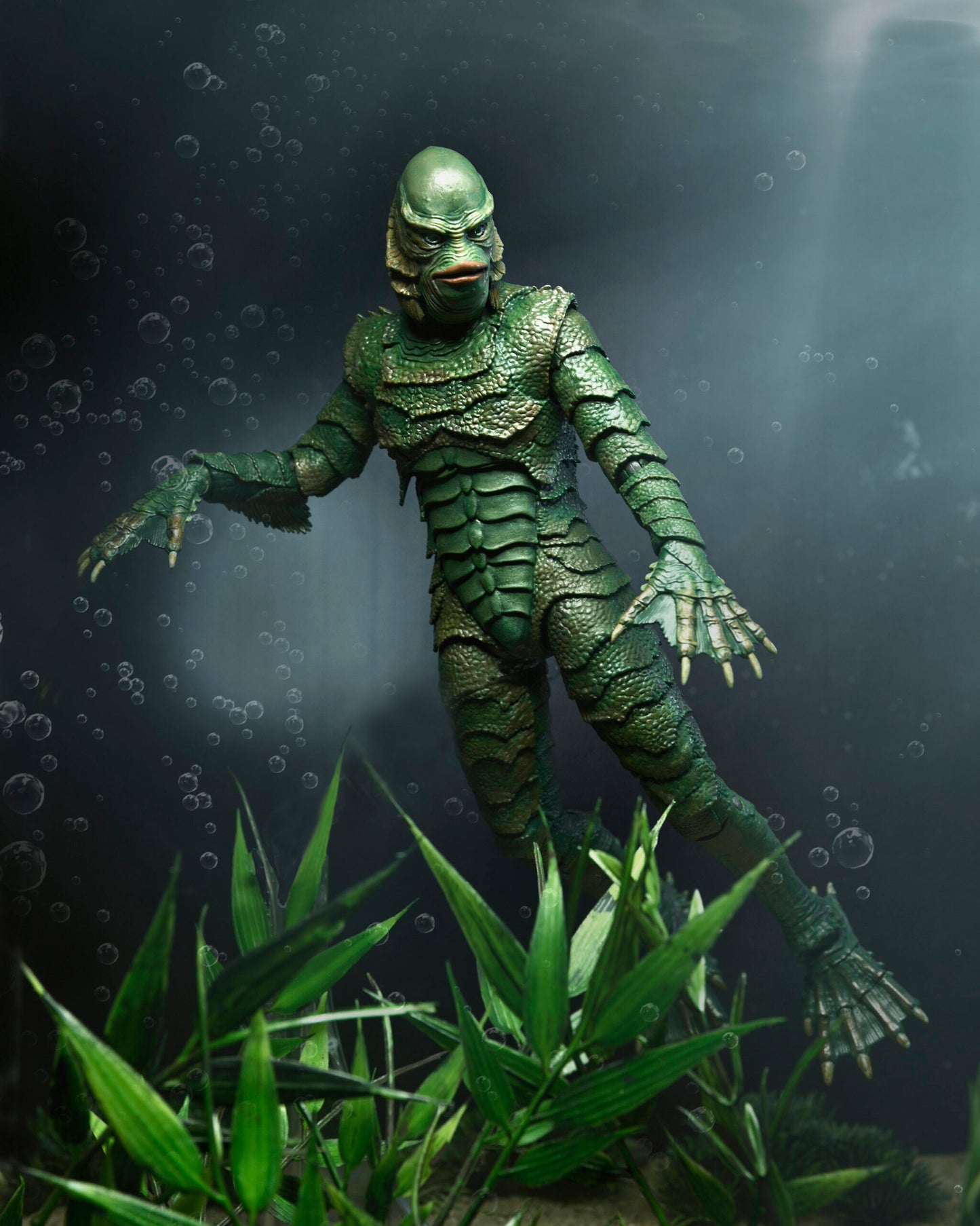 Universal Monsters 7″ Scale Action Figure – Ultimate Creature From The Black Lagoon (COLOUR)