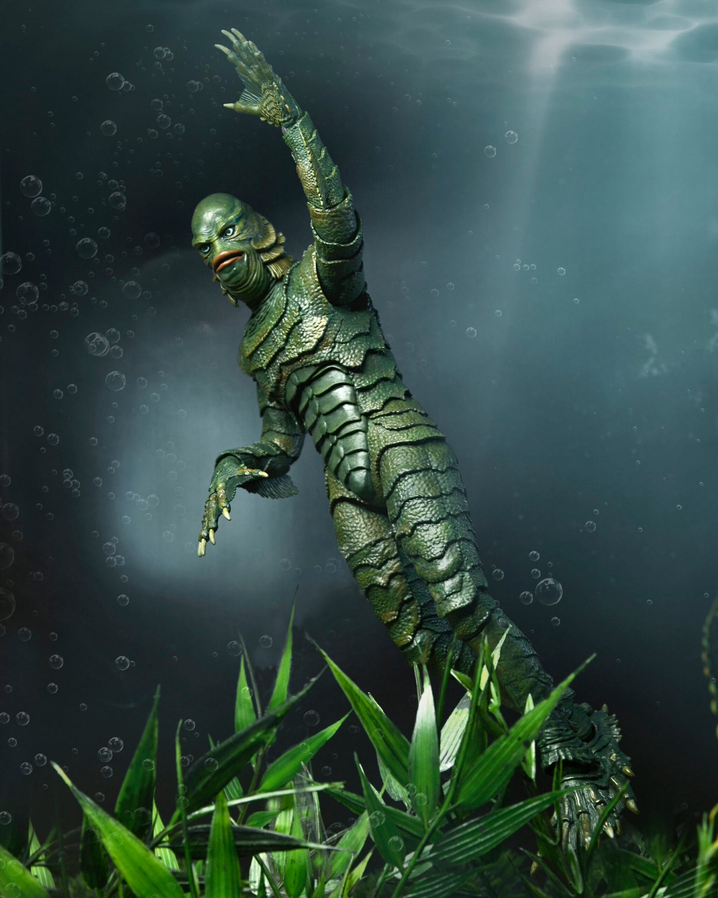 Universal Monsters 7″ Scale Action Figure – Ultimate Creature From The Black Lagoon (COLOUR)