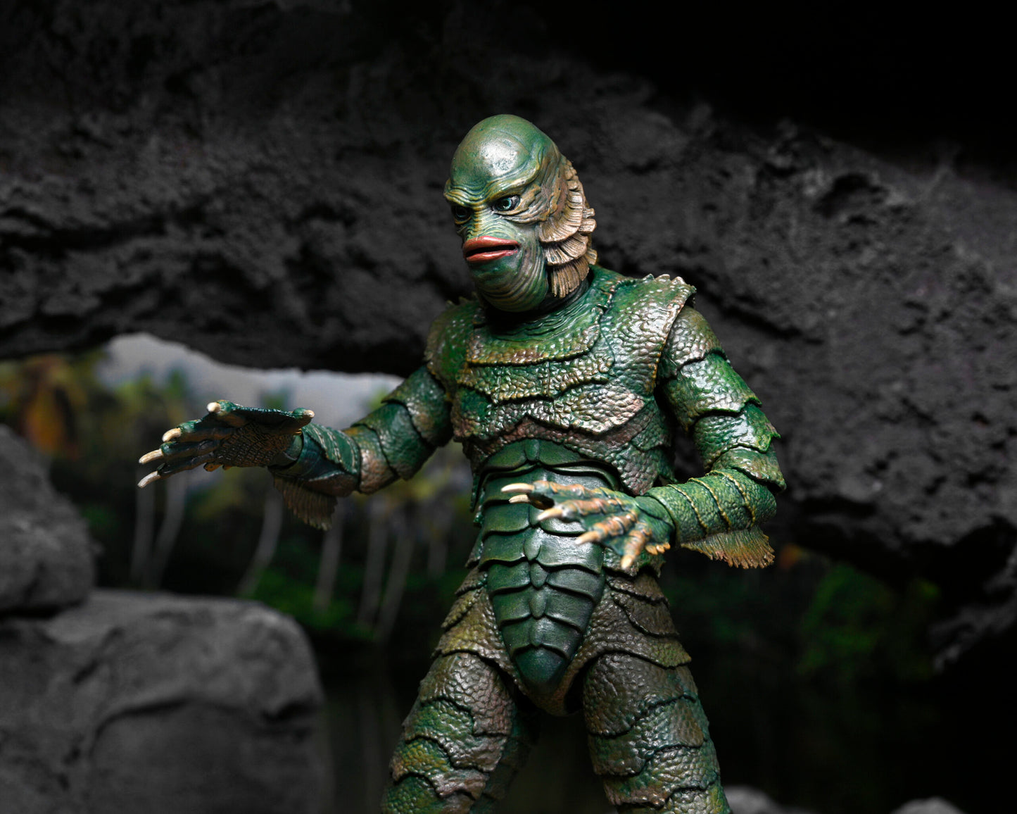 Universal Monsters 7″ Scale Action Figure – Ultimate Creature From The Black Lagoon (COLOUR)