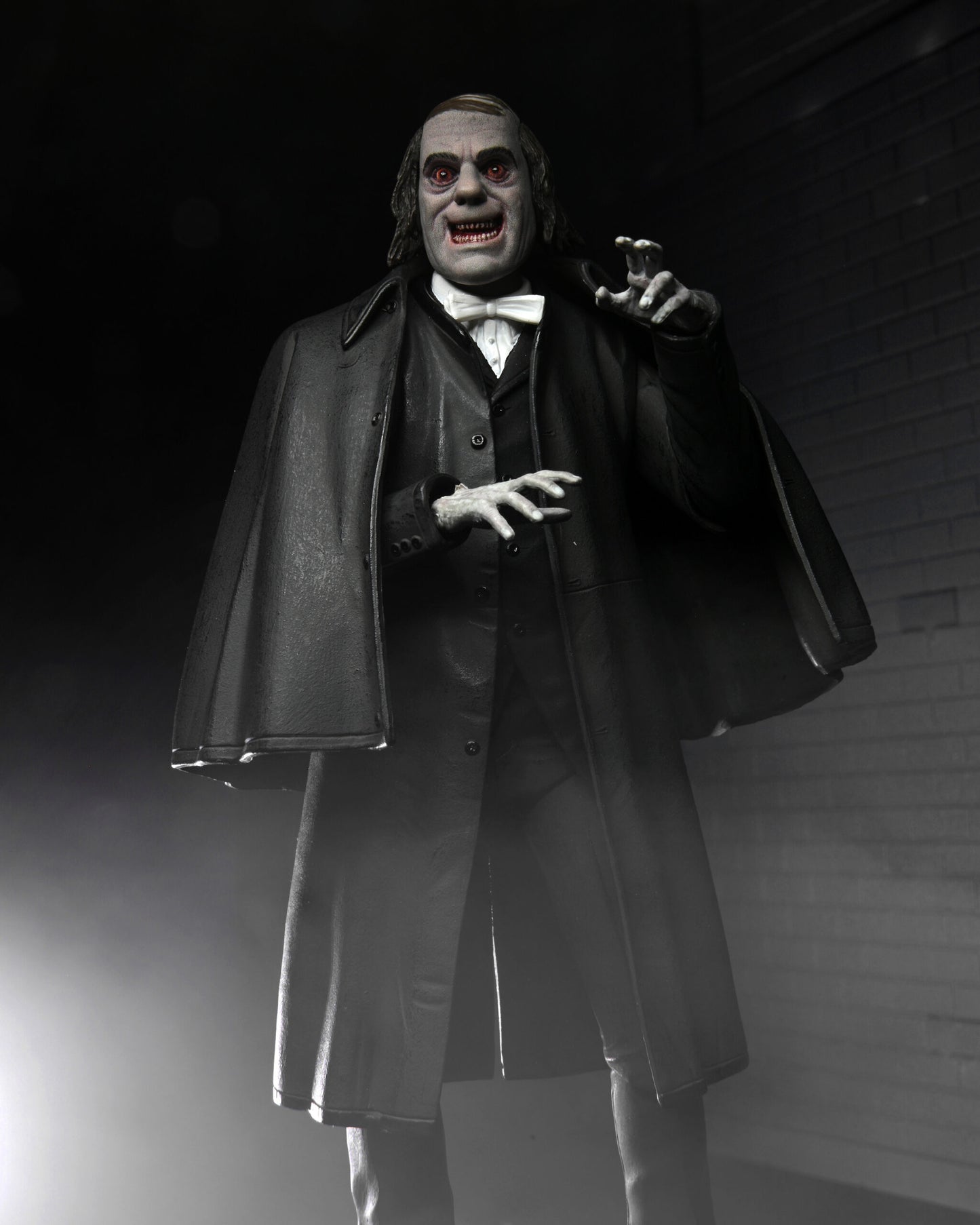 London After Midnight (1927) 7″ Scale Action Figure – Ultimate Professor Edward Burke - PREORDER 15/2/24