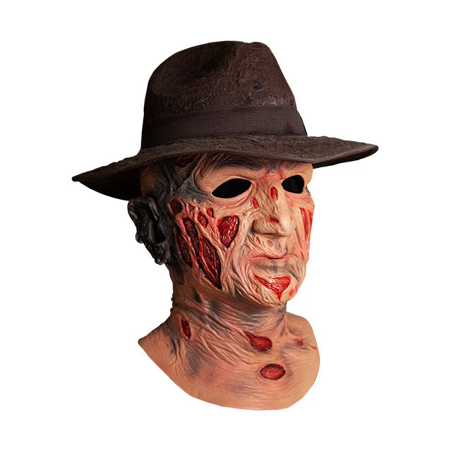 A NIGHTMARE ON ELM STREET - DELUXE FREDDY KRUEGER MASK WITH FEDORA HAT