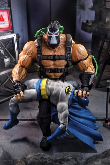 BATMAN #139 CVR E BANE MCFARLANE TOYS ACTION FIGURE CARD STOCK VAR - PREORDER 7/11/23